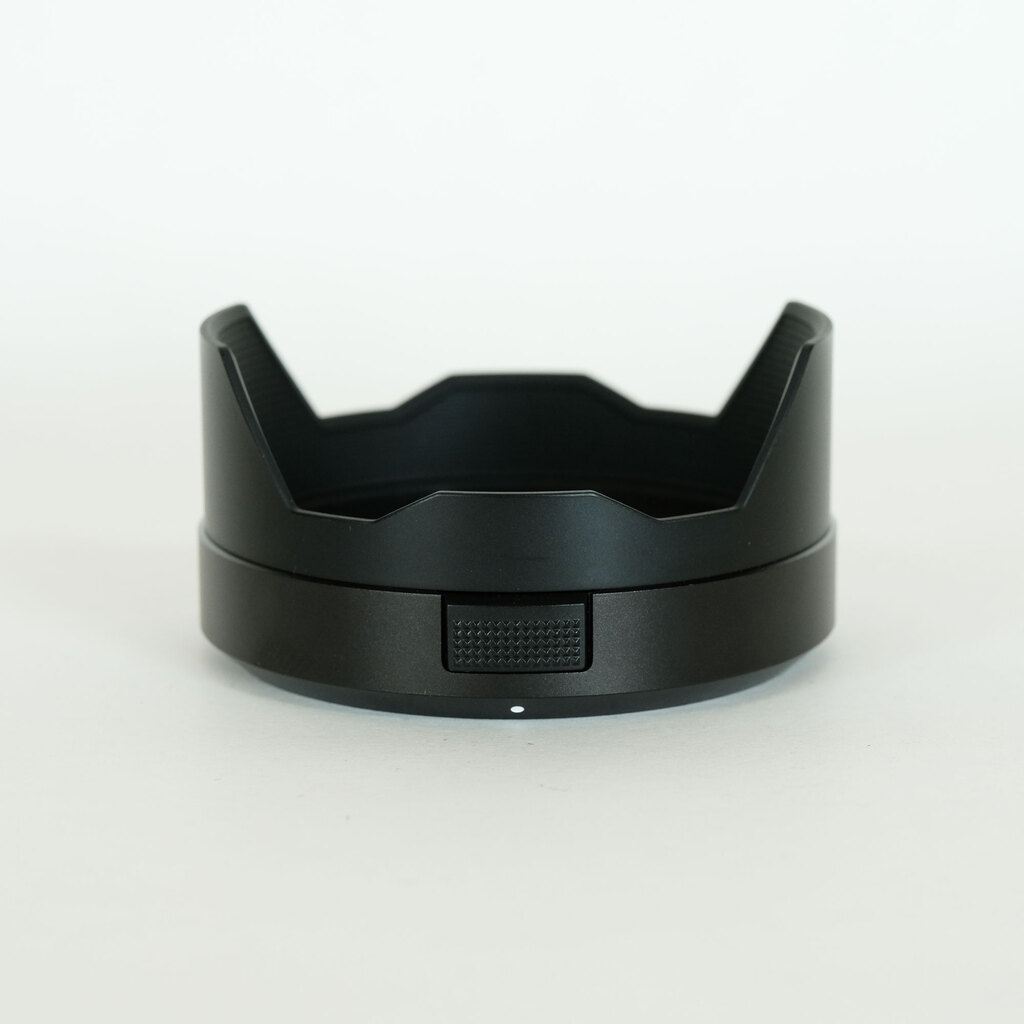 Panasonic LEICA DG VARIO-ELMARIT 12-60mm / F2.8-4.0 ASPH. / POWER O.I.S.