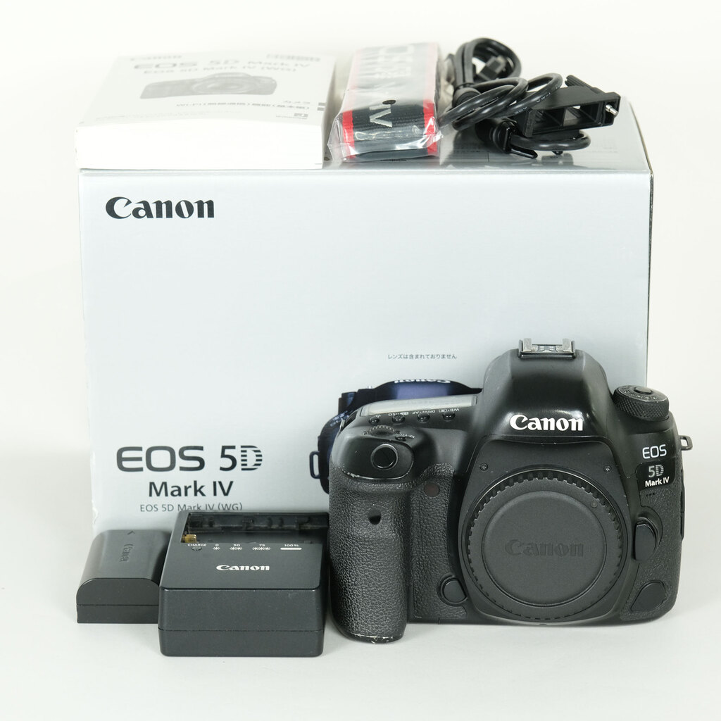 Canon EOS 5D Mark IV [�{�f�B]