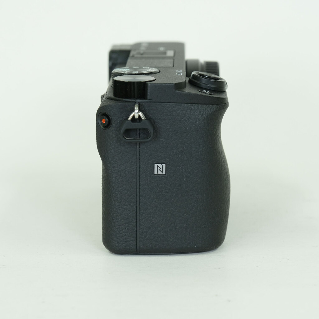 SONY α6400（ILCE-6400）