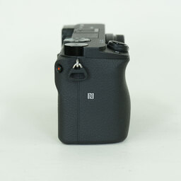 SONY α6400（ILCE-6400）
