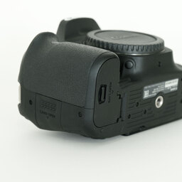 Canon EOS 90D