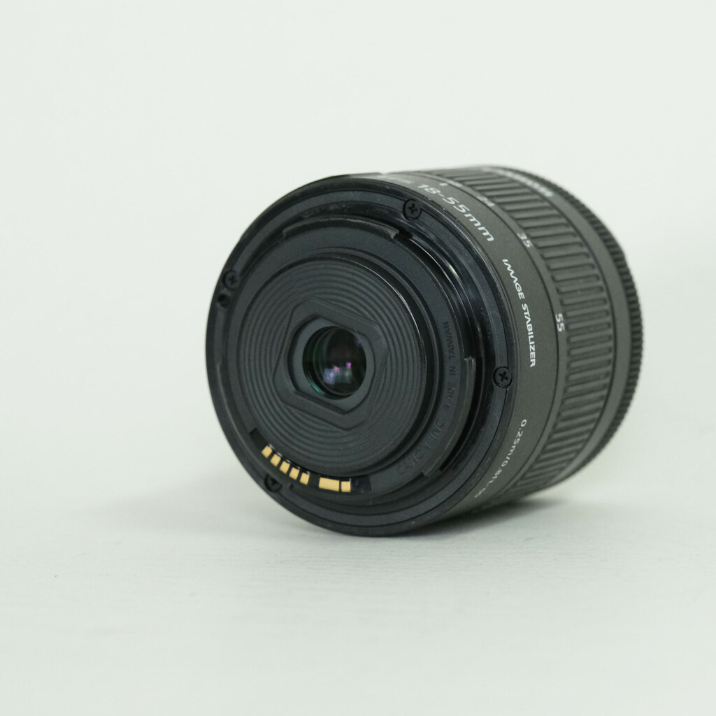 Canon EF-S18-55mm F4-5.6 IS STM