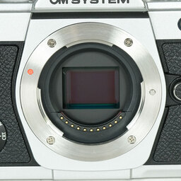 OM SYSTEM OM-3