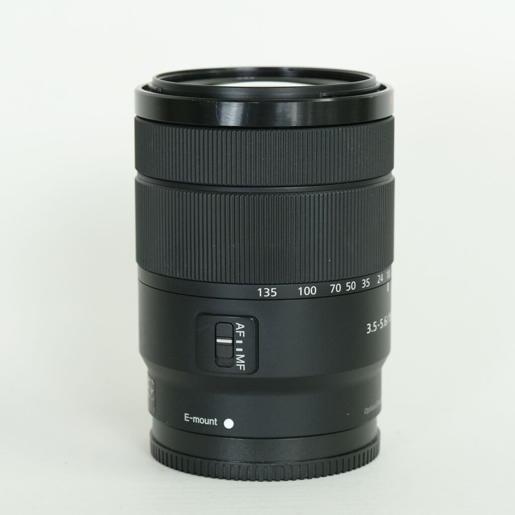 SONY E 18-135mm F3.5-5.6 OSS SEL18135