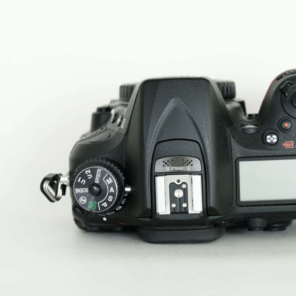 Nikon D7200 バッテリーパックキット