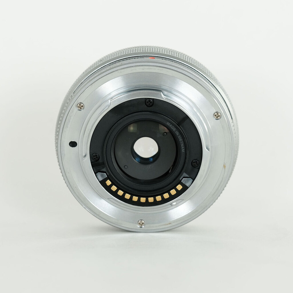 OLYMPUS M.ZUIKO DIGITAL ED 14-42mm F3.5-5.6 EZ シルバー