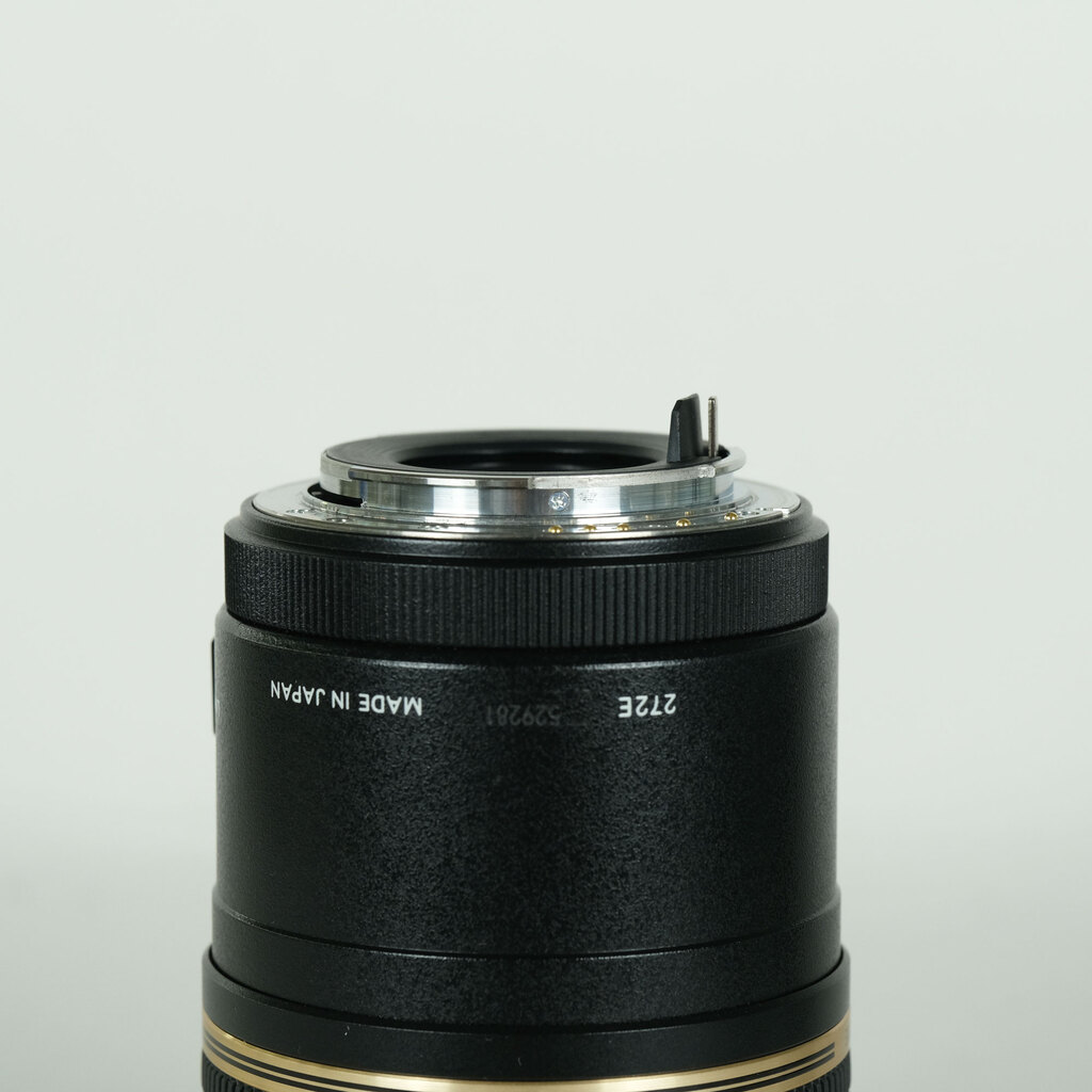 TAMRON SP 90mm F2.8 Di Macro 1:1/Model 272EP(ペンタックス用)の出品