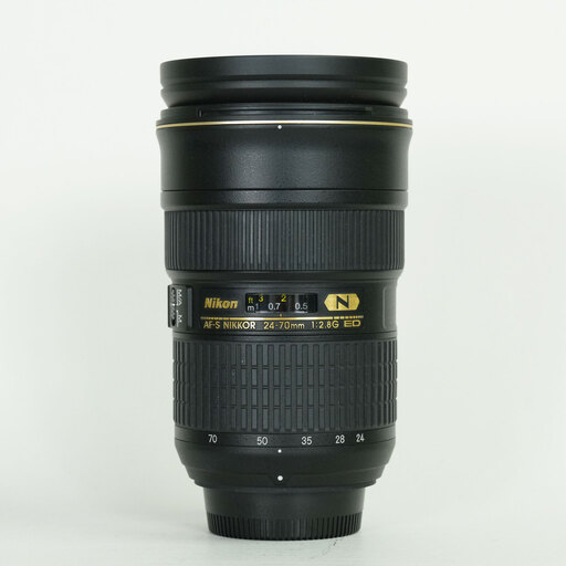 Nikon AF-S NIKKOR 24-70mm f/2.8G ED