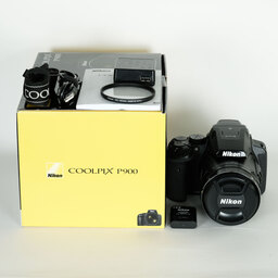 Nikon COOLPIX P900