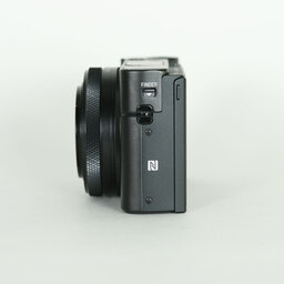 SONY Cyber-shot DSC-RX100M7G シューティンググリップキット