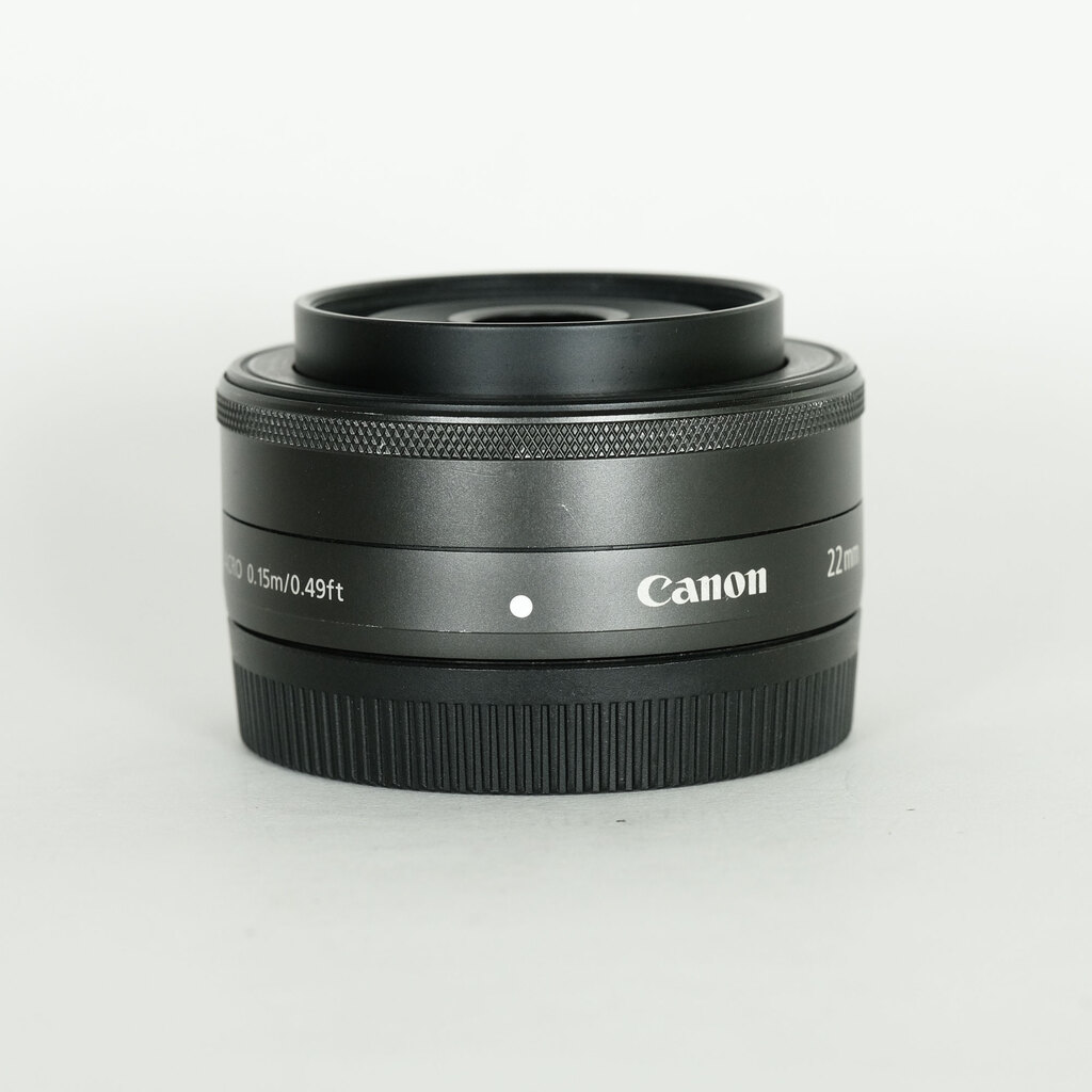 Canon EF-M22mm F2 STM