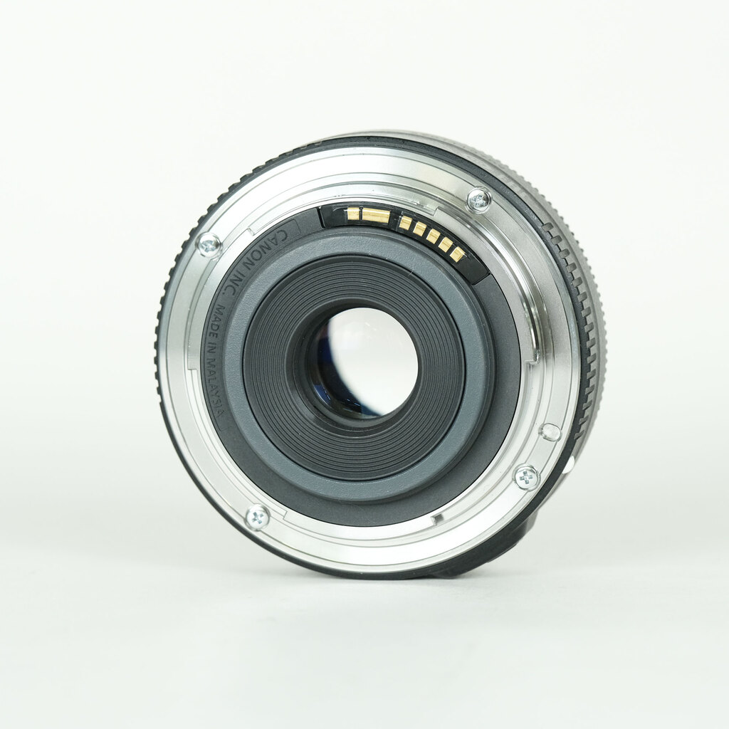 【未使用】キヤノン Canon EF-S24mm F2.8 STM レンズ Canon EF-S24mm F2.8 STMの出品 | ONE SCENE（ワンシーン）