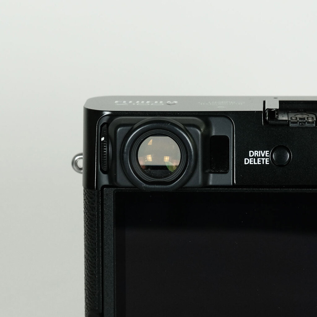 FUJIFILM X100V ブラック