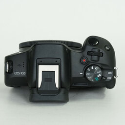 Canon EOS R50