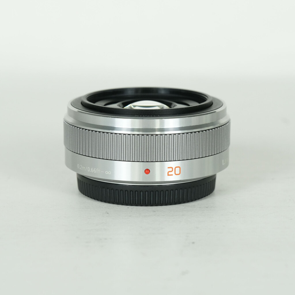 Panasonic LUMIX G 20mm F1.7 II ASPH.の出品 | ONE SCENE（ワンシーン）