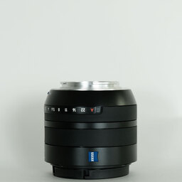 Carl Zeiss Touit 1.8/32 [フジフイルムX用]