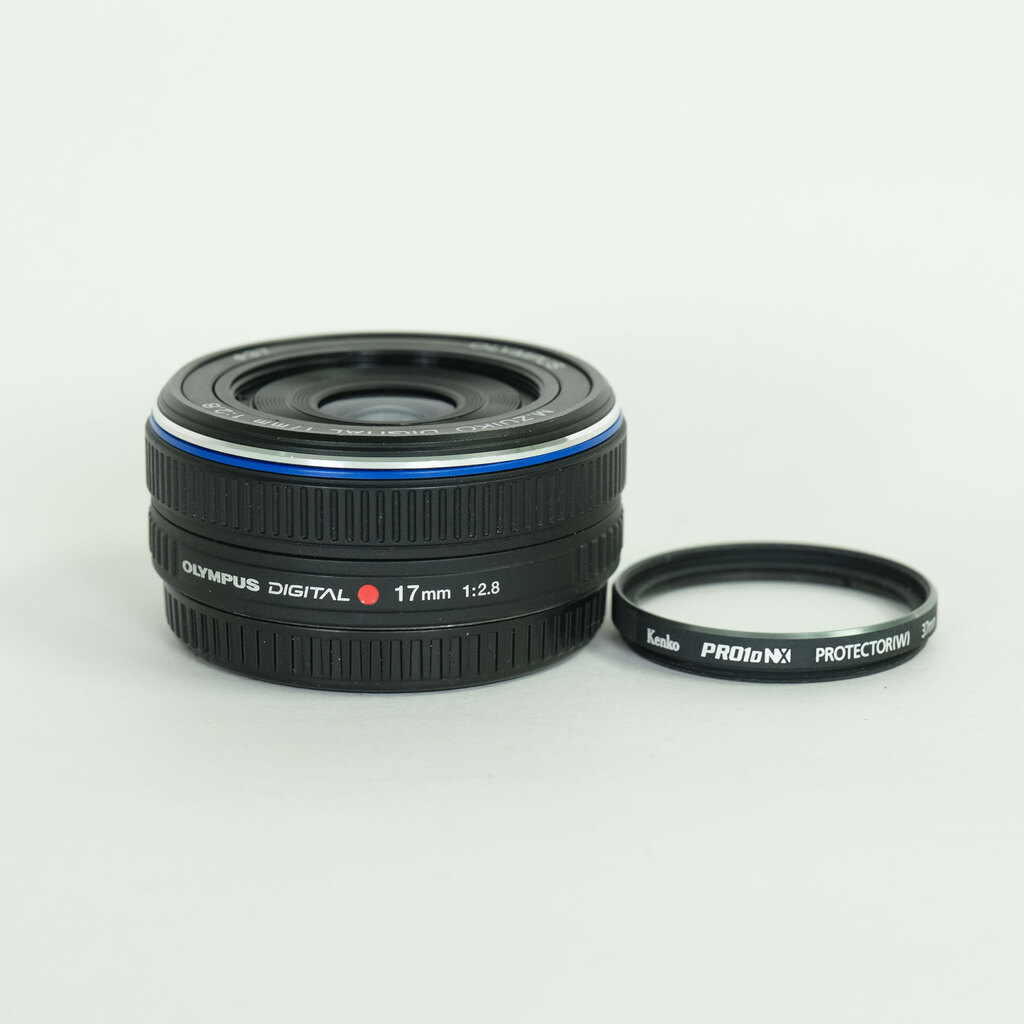 OLYMPUS M.ZUIKO DIGITAL 17mm F2.8 ブラック