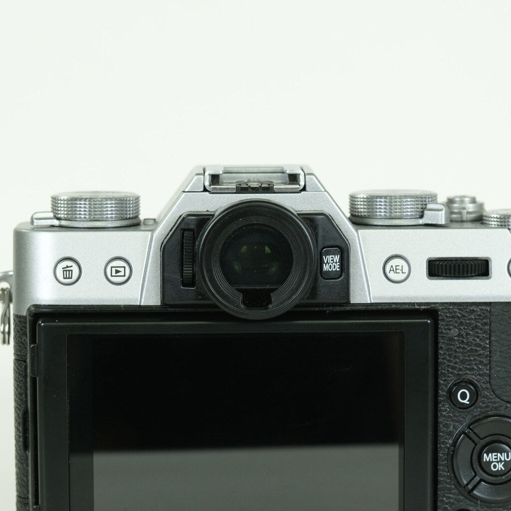 FUJIFILM X-T10 ボディ シルバー