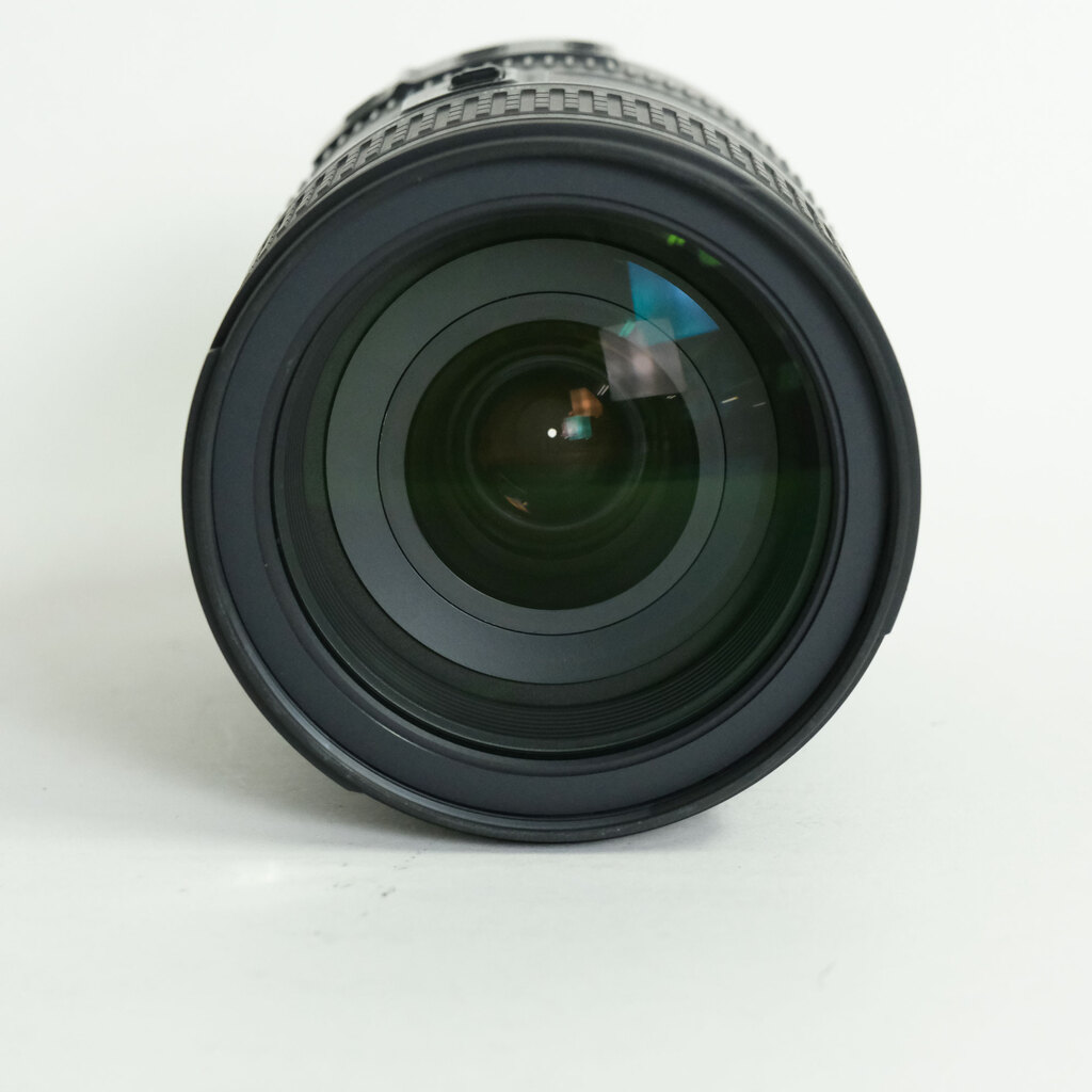 Nikon AF-S NIKKOR 28-300mm f/3.5-5.6G ED VR