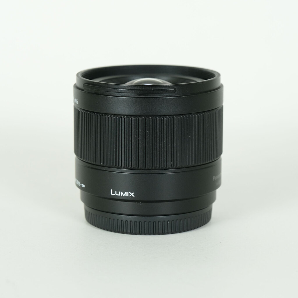 Panasonic LEICA DG SUMMILUX 9mm / F1.7 ASPH.