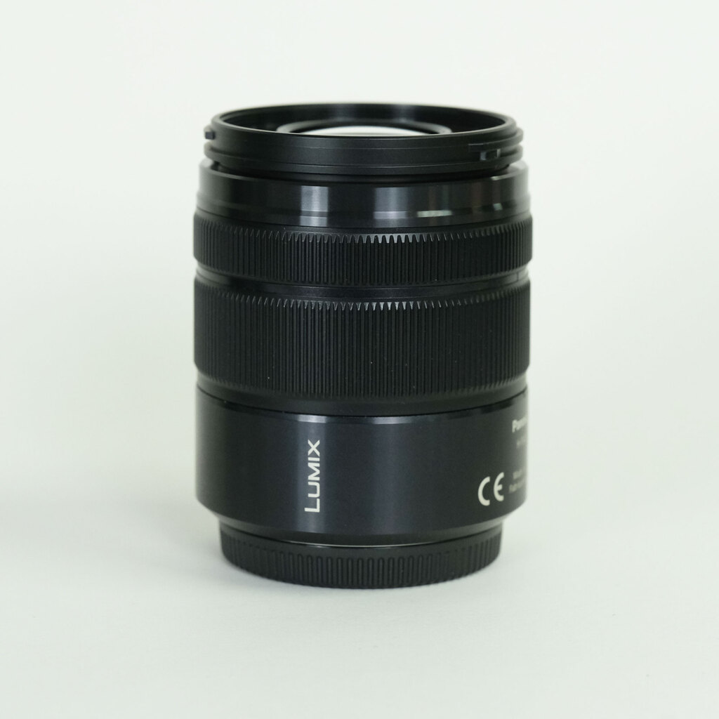 Panasonic LUMIX G VARIO 45-150mm / F4.0-5.6 ASPH. / MEGA O.I.S.