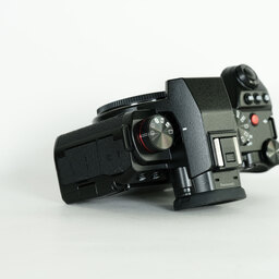 Panasonic LUMIX S5II DC-S5M2