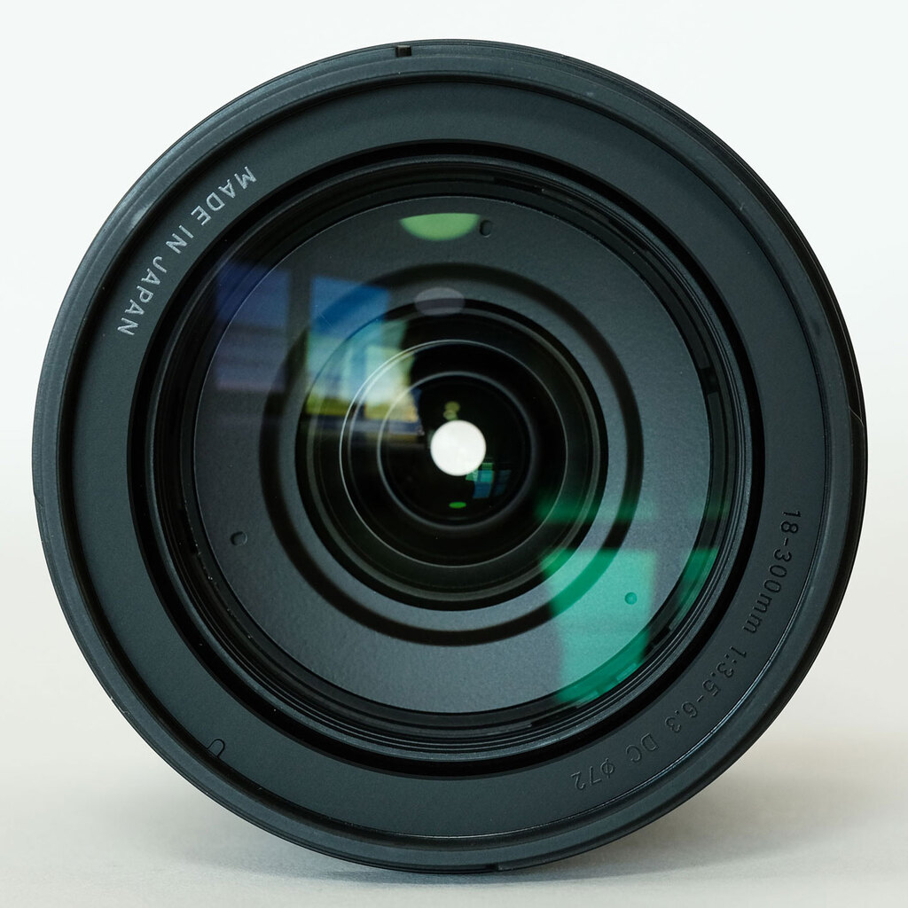 SIGMA 18-300mm F3.5-6.3 DC MACRO OS HSM｜Contemporary [キヤノンEF用]