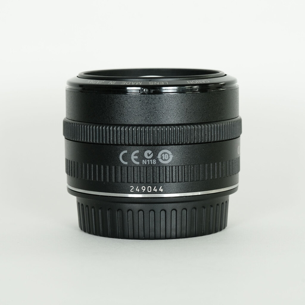 Canon EF35mm F2 Canon EF35mm F2