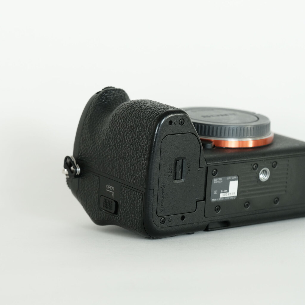 SONY α7 IV（ILCE-7M4）