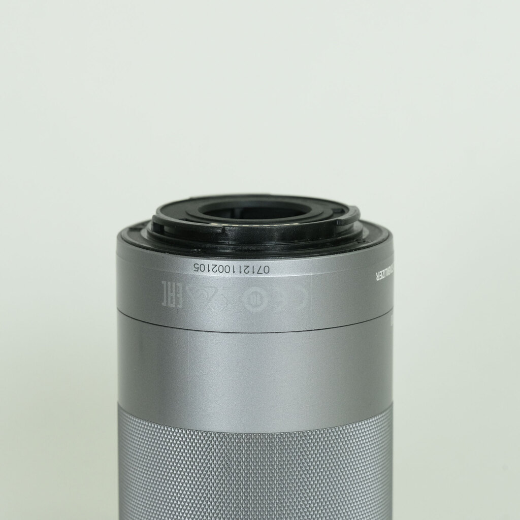 Canon EF-M55-200mm F4.5-6.3 IS STM シルバー