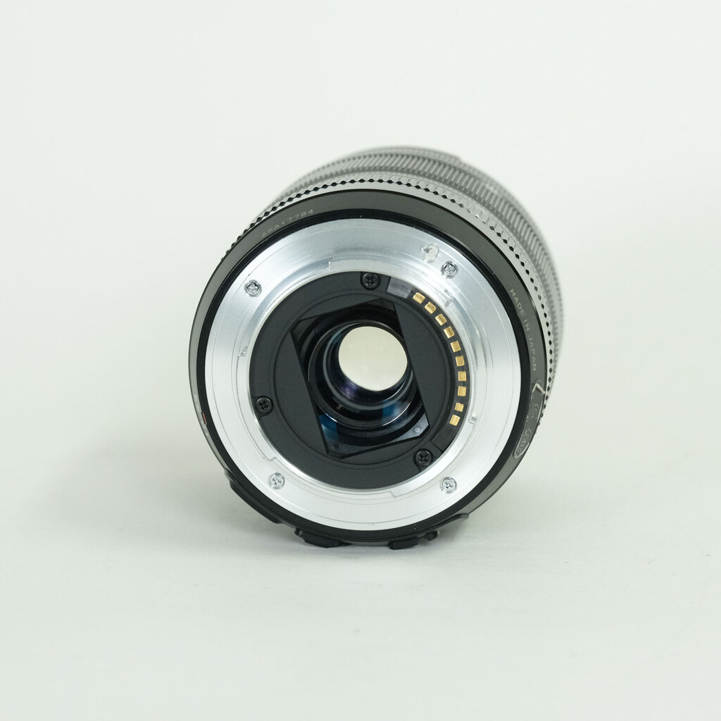 FUJIFILM XF18-55mmF2.8-4 R LM OIS