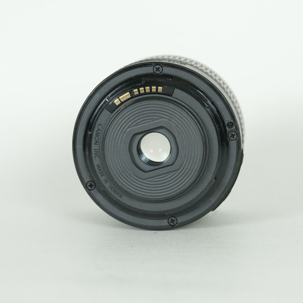 Canon EF-S18-55mm F4-5.6 IS STM Canon EF-S18-55mm F4-5.6 IS STM