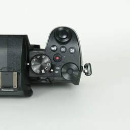 Panasonic LUMIX DC-G99 Panasonic LUMIX DC-G99