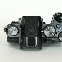 Panasonic LUMIX DMC-G8