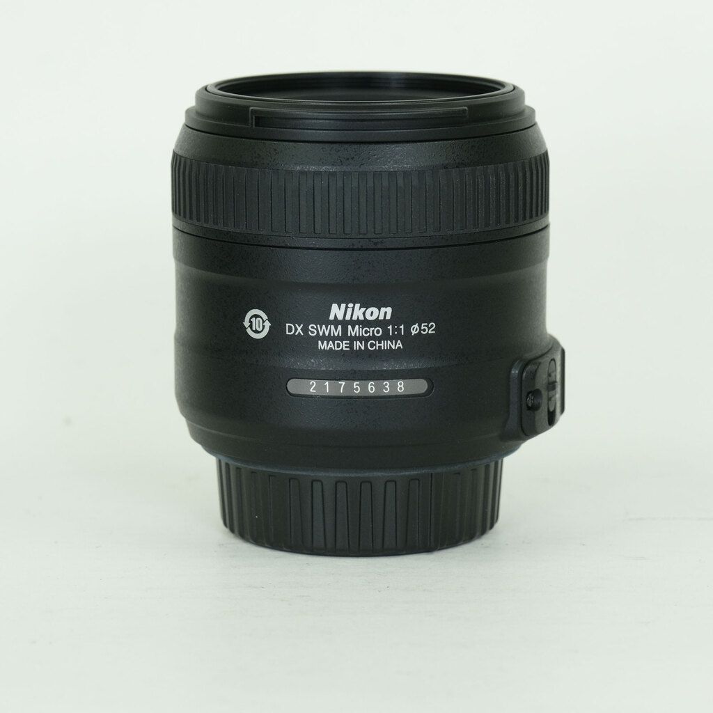 Nikon AF-S DX Micro NIKKOR 40mm f/2.8G