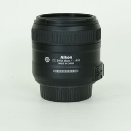 Nikon AF-S DX Micro NIKKOR 40mm f/2.8G