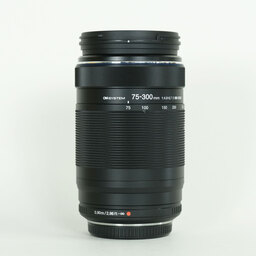 OLYMPUS M.ZUIKO DIGITAL ED 75-300mm F4.8-6.7 II