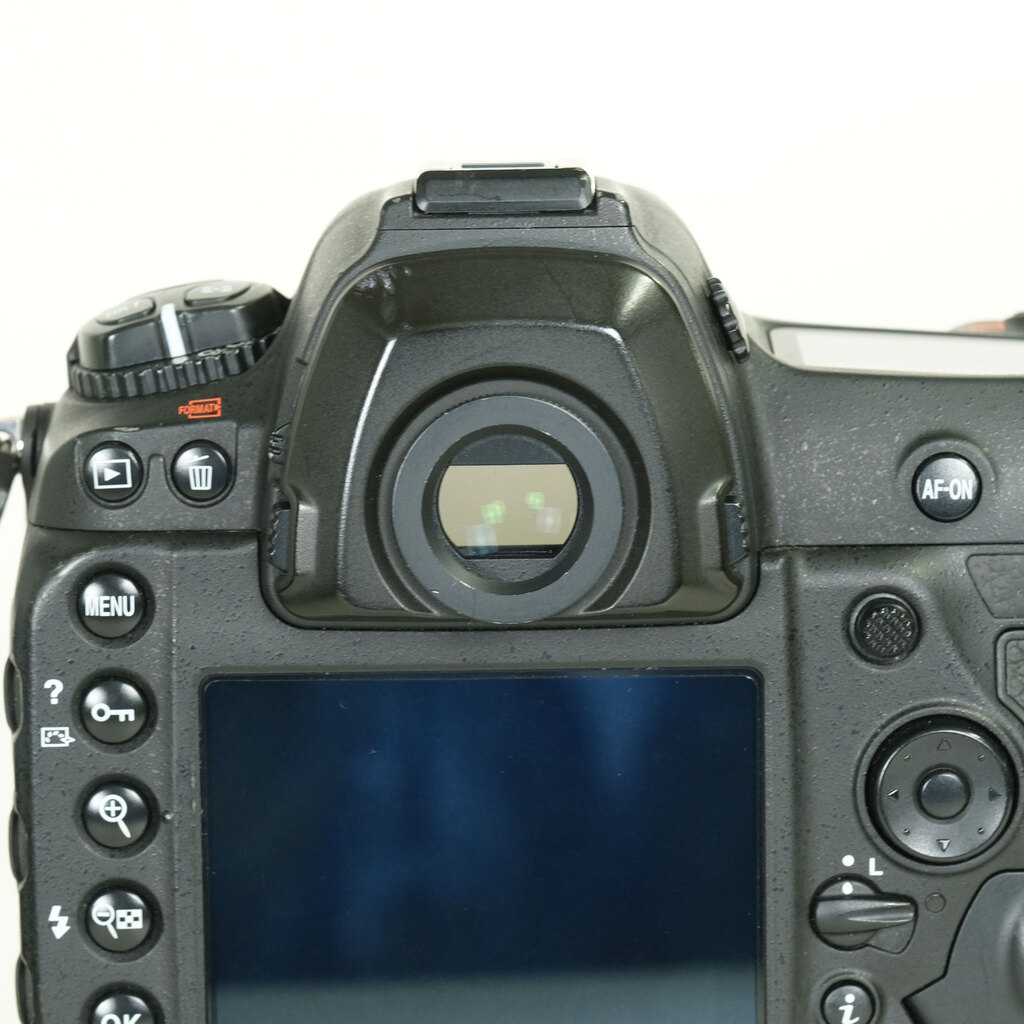 Nikon D5