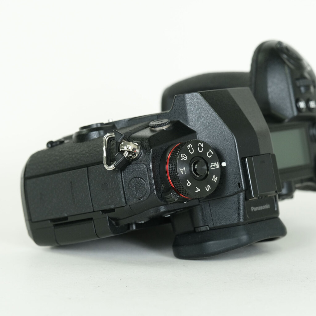 Panasonic LUMIX DC-G9 PRO