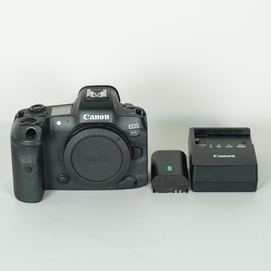 Canon EOS R5