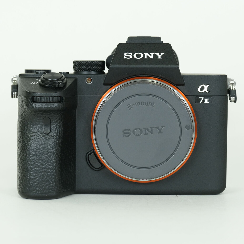 SONY α7 III(ILCE-7M3) SONY α7 III(ILCE-7M3)