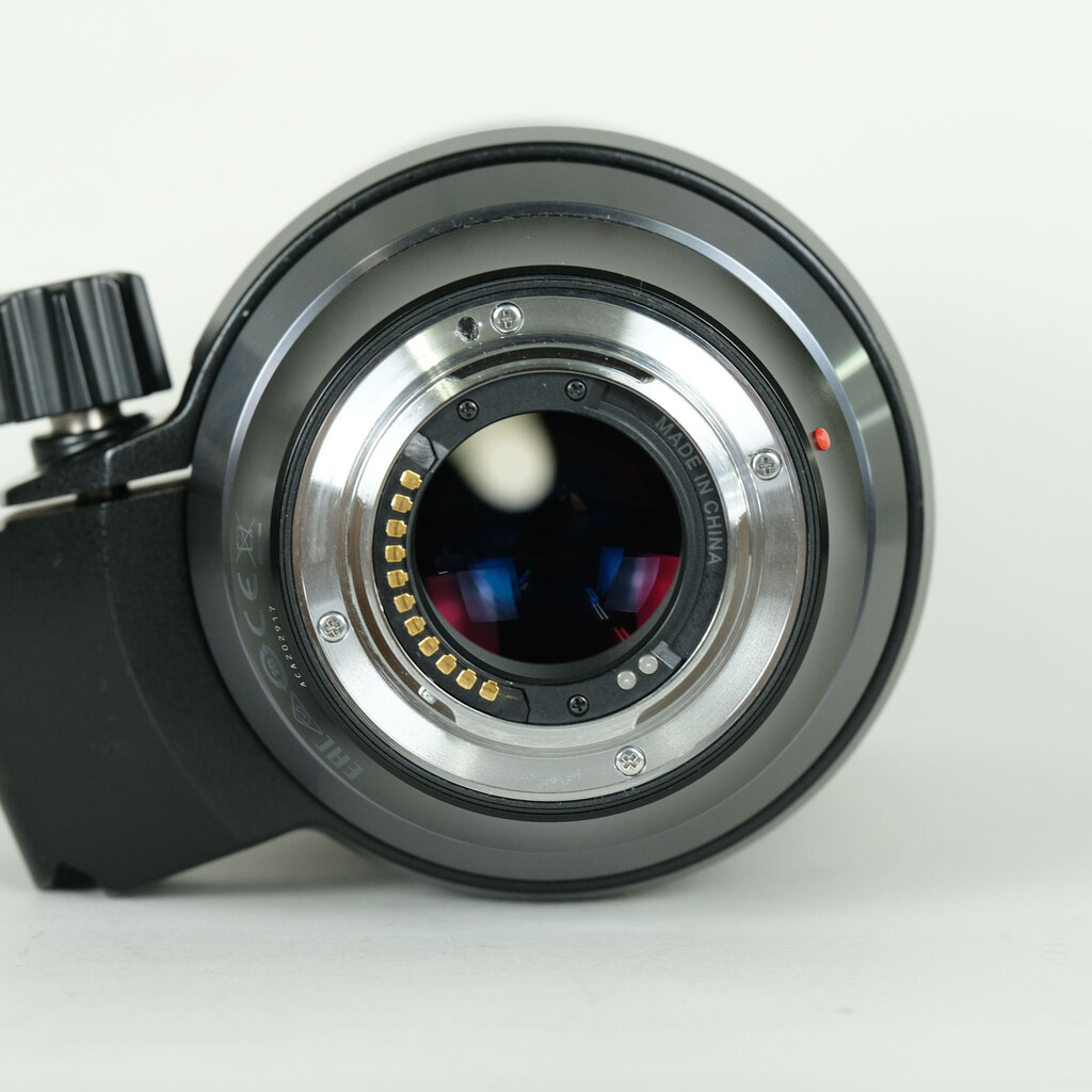 OLYMPUS M.ZUIKO DIGITAL ED 300mm F4.0 IS PRO