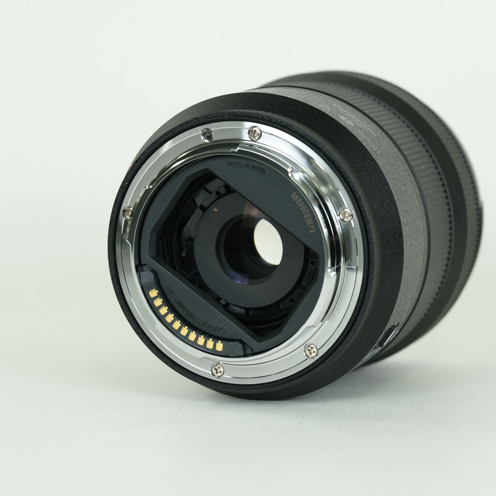 Panasonic LUMIX S 20-60mm F3.5-5.6 Panasonic LUMIX S 20-60mm F3.5-5.6