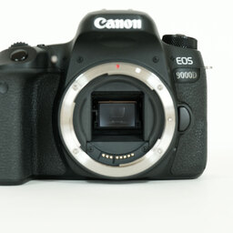 Canon EOS 9000D