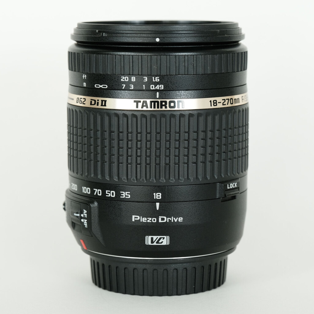 TAMRON 18-270mm F3.5-6.3 DiII VC PZD/Model B008E（キヤノンEF用）