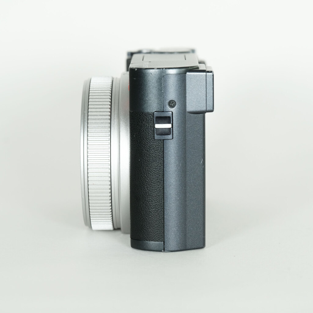 LEICA C-LUX ミッドナイトブルー