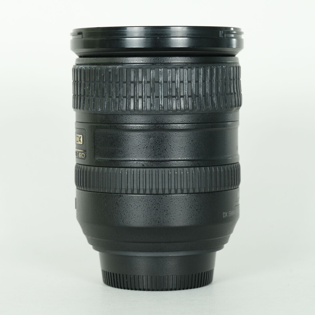 Nikon AF-S DX VR Zoom-Nikkor 18-200mm F3.5-5.6G IF-ED