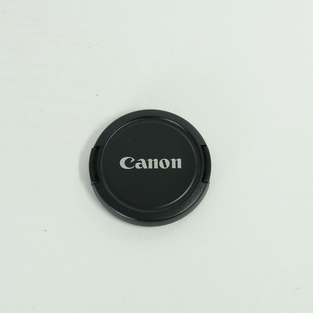 Canon EF40mm F2.8 STM
