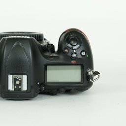 Nikon D500