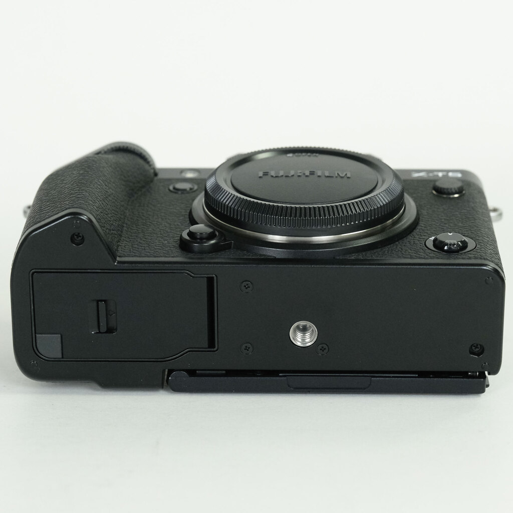 FUJIFILM X-T5 FUJIFILM X-T5